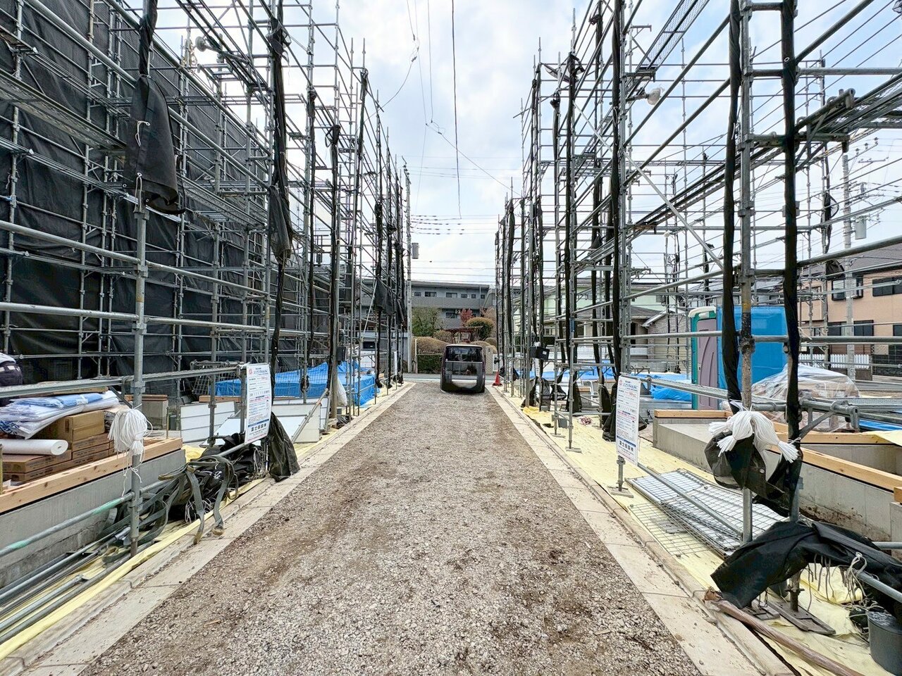 ３階ホールからバルコニーへ出入りできる洗濯動線です。(令和8年3月 撮影)