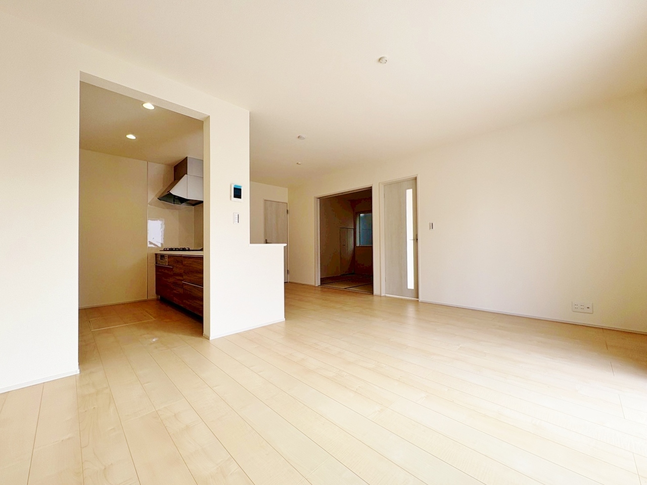 一日中家に居ても飽きることなく過ごせる素敵な空間です。