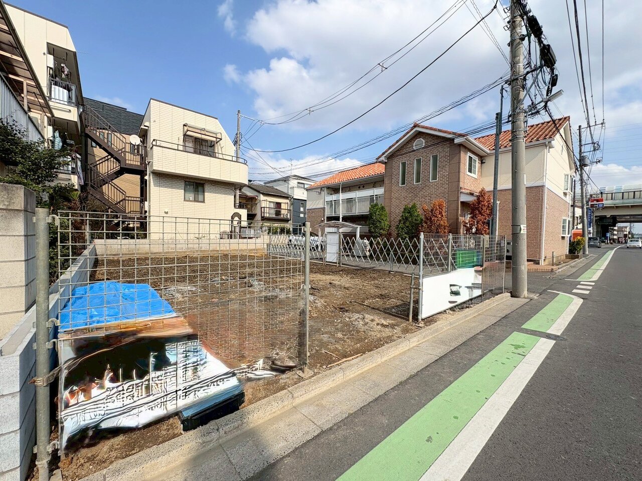 多用途に使えるルーフバルコニー付きの邸宅。(令和8年3月 撮影)