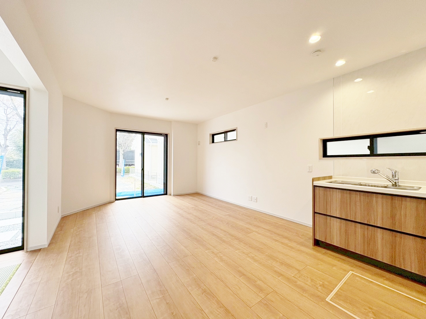 ここにはみんなが集い、食事と楽しい会話が始まります。