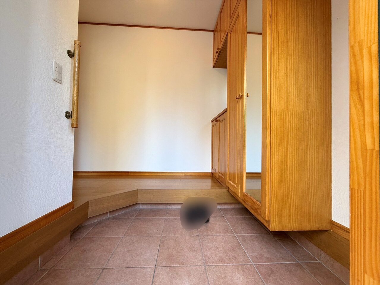 「行ってきます」と「ただいま」はこの玄関から始まります。