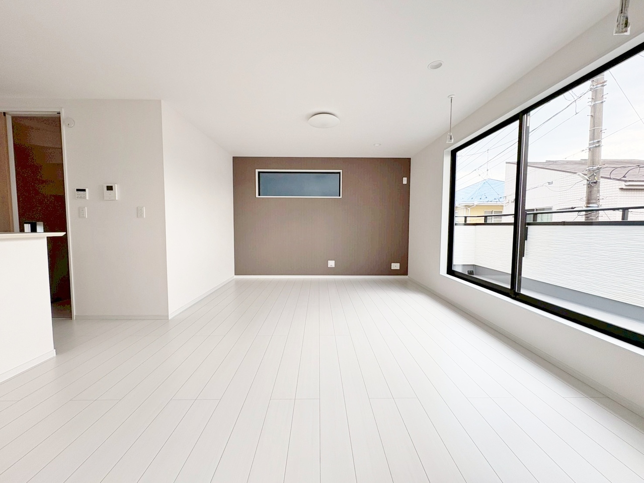 ここにはみんなが集い、食事と楽しい会話が始まる。