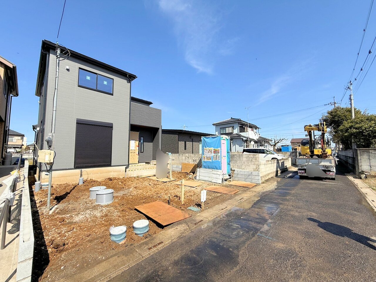 南道路に面しており陽当り良好です。(令和8年3月 撮影)