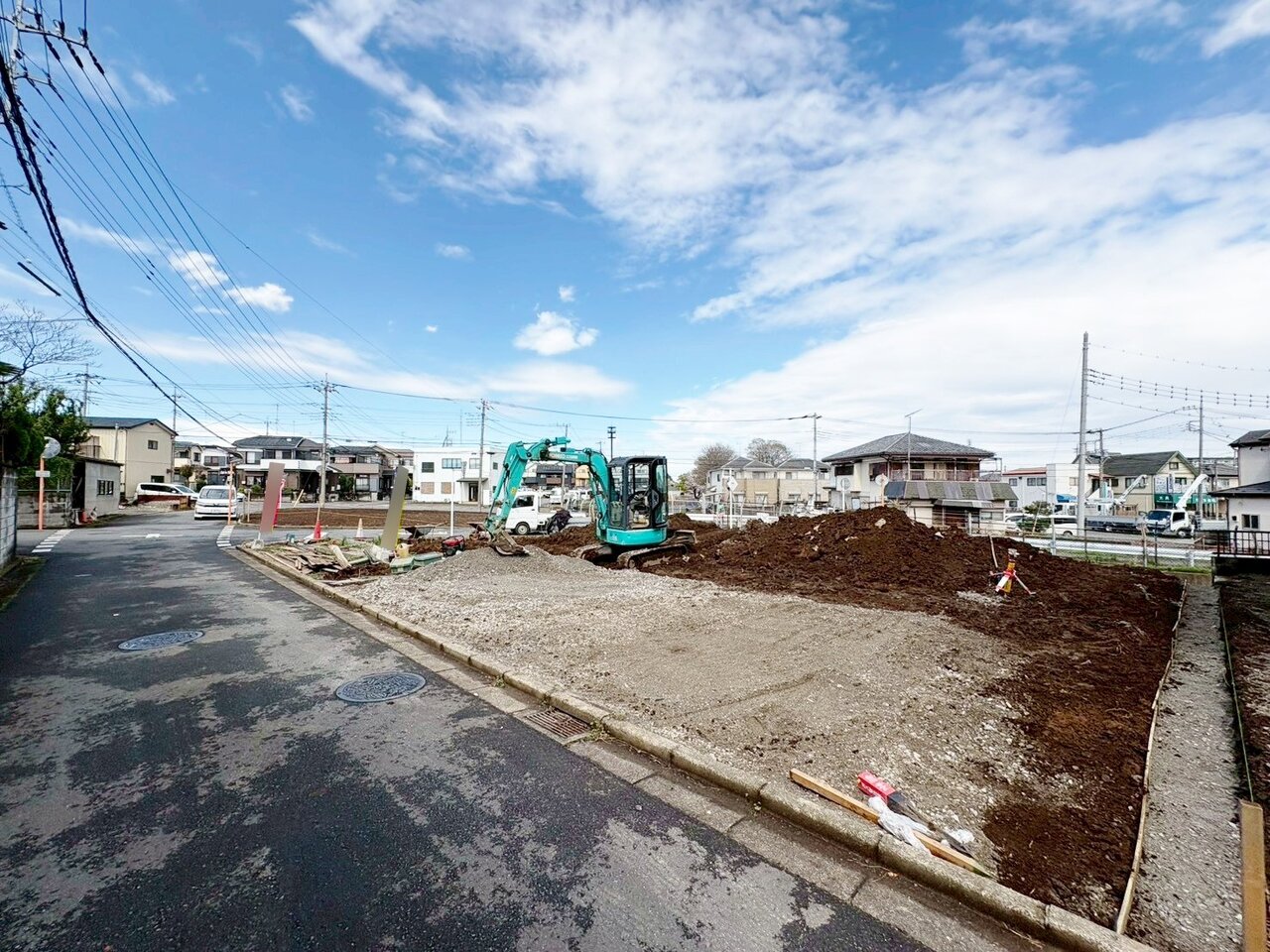 LDK広々18帖。回遊性のあるスムーズな動線も魅力。(令和8年4月 撮影)