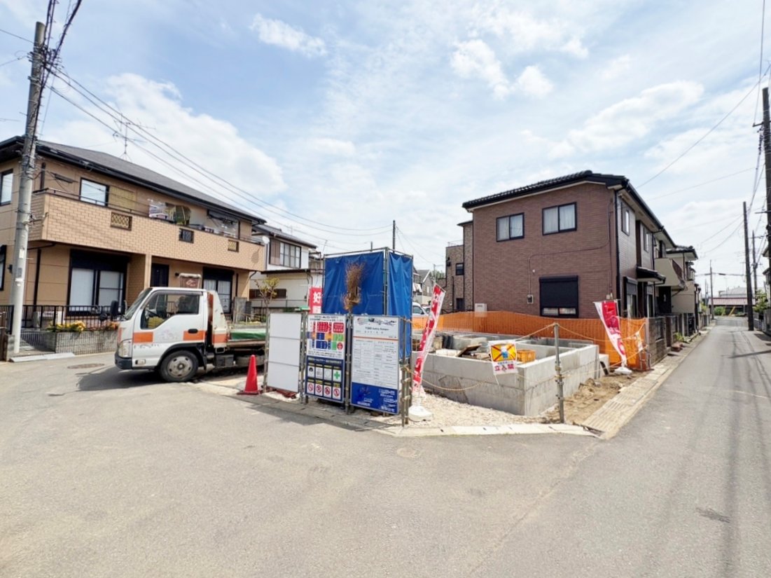 11帖超の洋室は二部屋に分けて個室にできる可変型空間です。(令和8年4月 撮影)