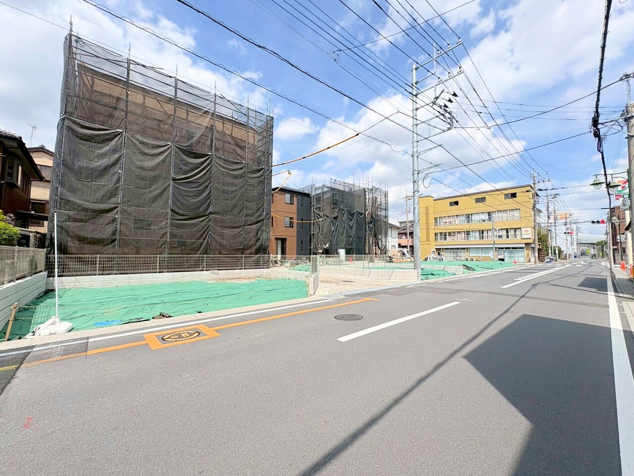 ここに住まう方へ余すこと無く太陽の恵みを届けられるように。(令和8年4月 撮影)