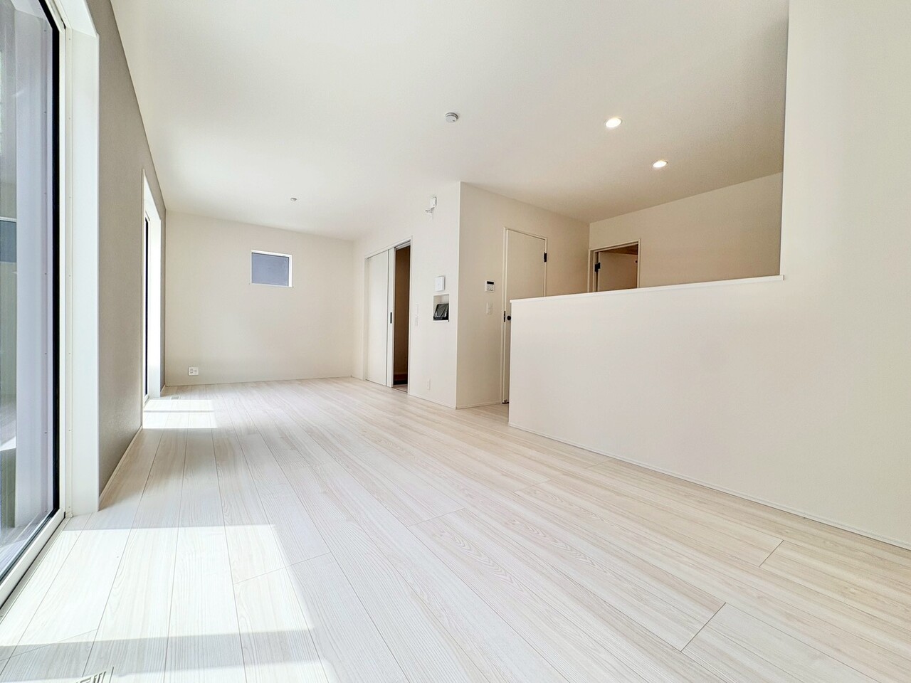 豊かな光と風を運んでくれるわが家自慢の場所。