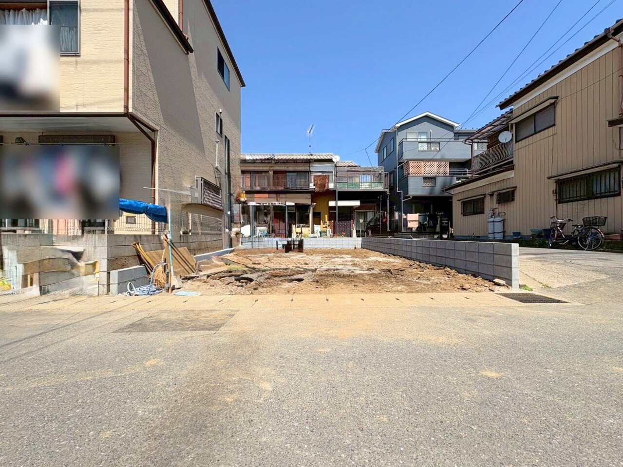 くつろぐ方とお料理をされる方の一体感を重視した対面式キッチンを採用。(令和8年4月 撮影)