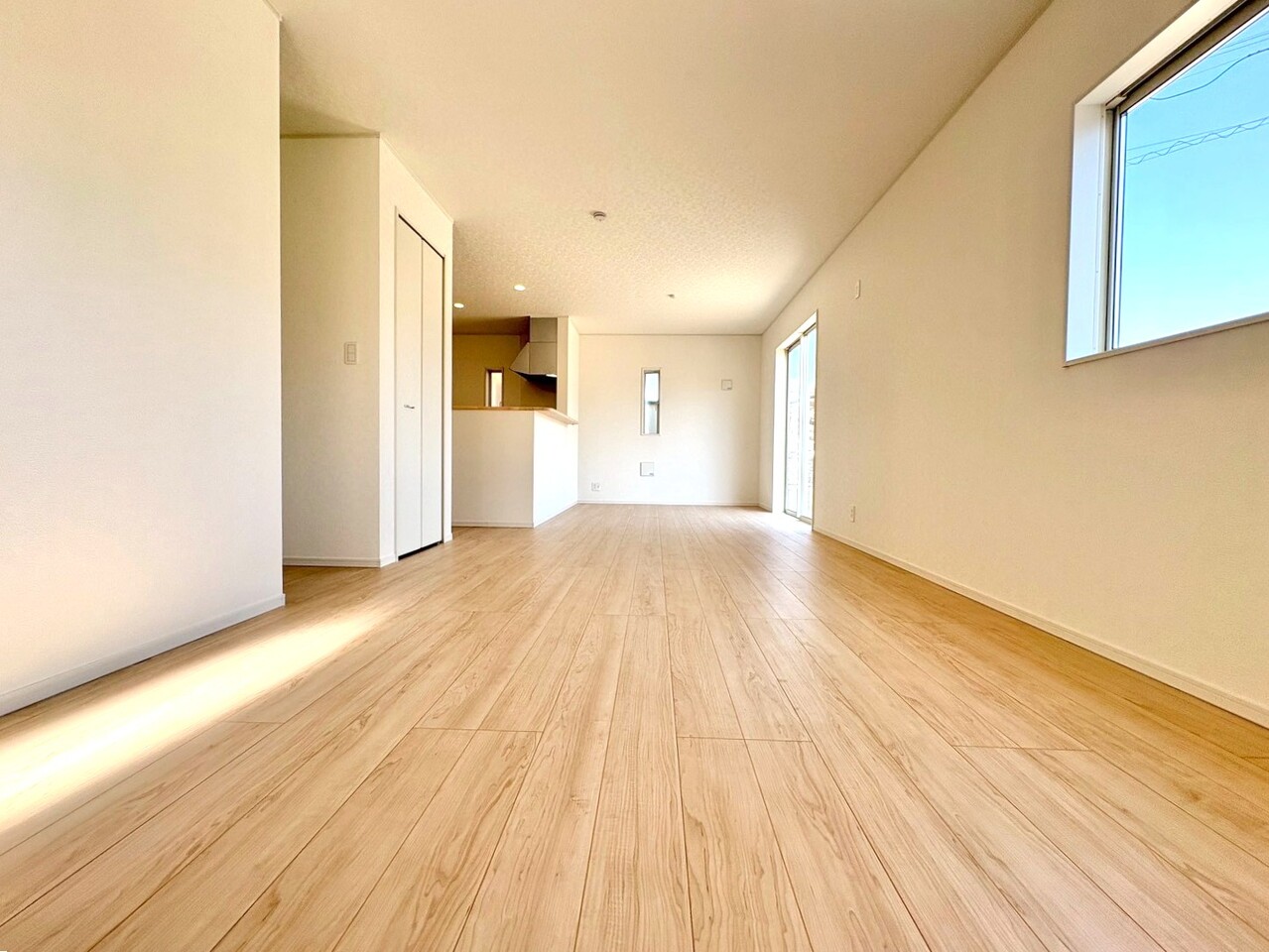 水回りを集約した家事効率の良い間取りです。