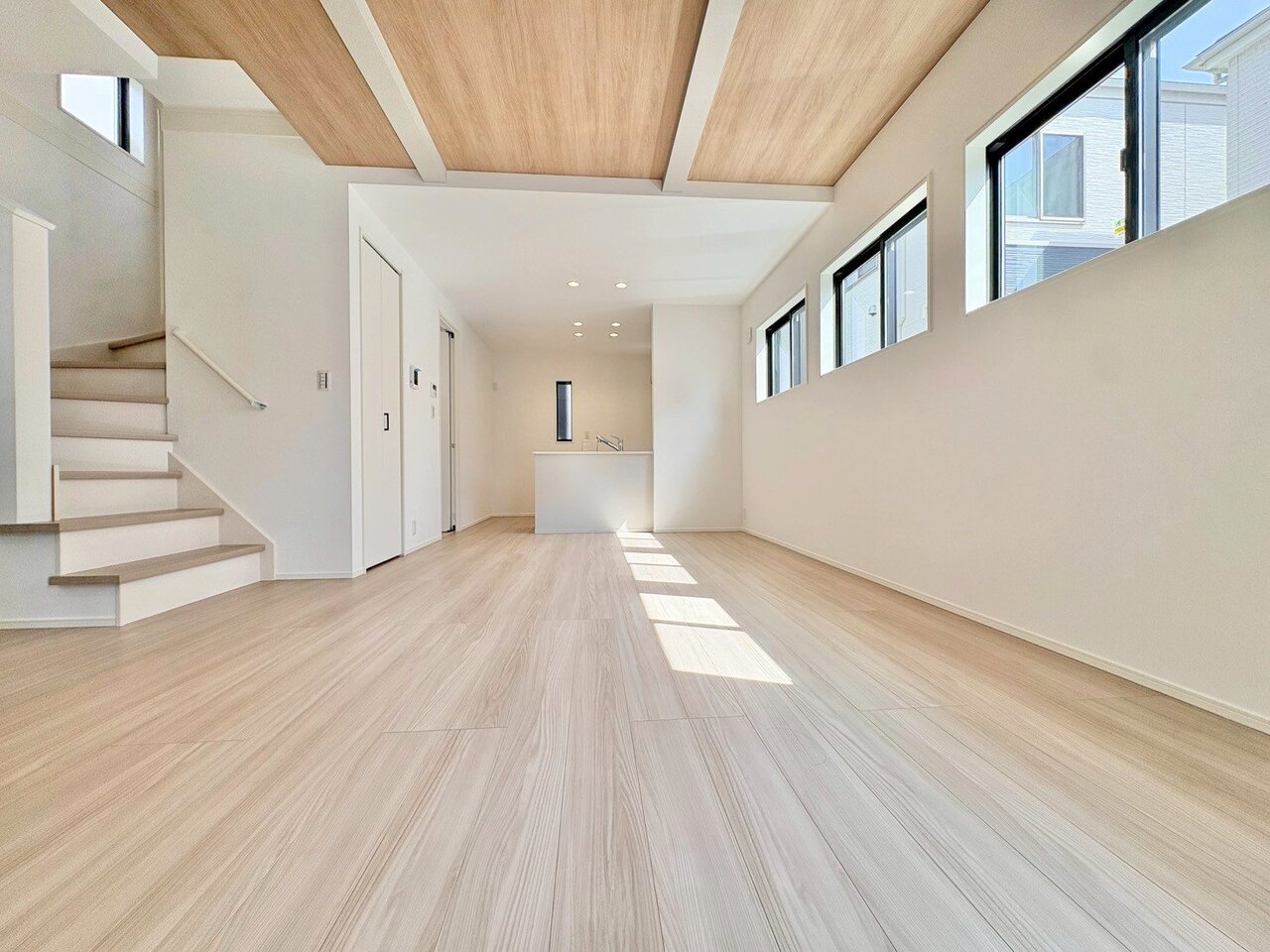 川口市朝日３丁目