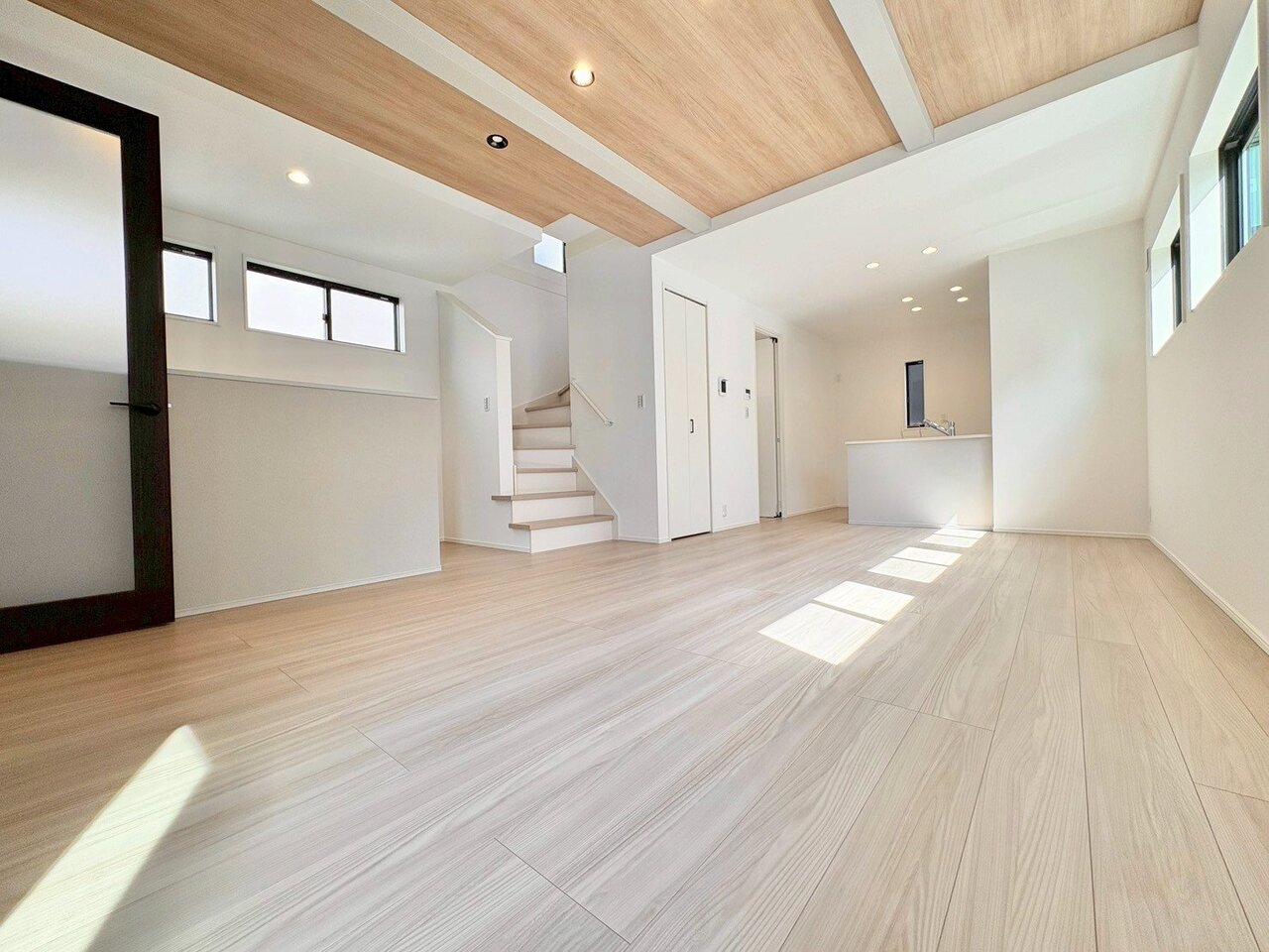 豊かな光と風を運んでくれるわが家自慢の場所。