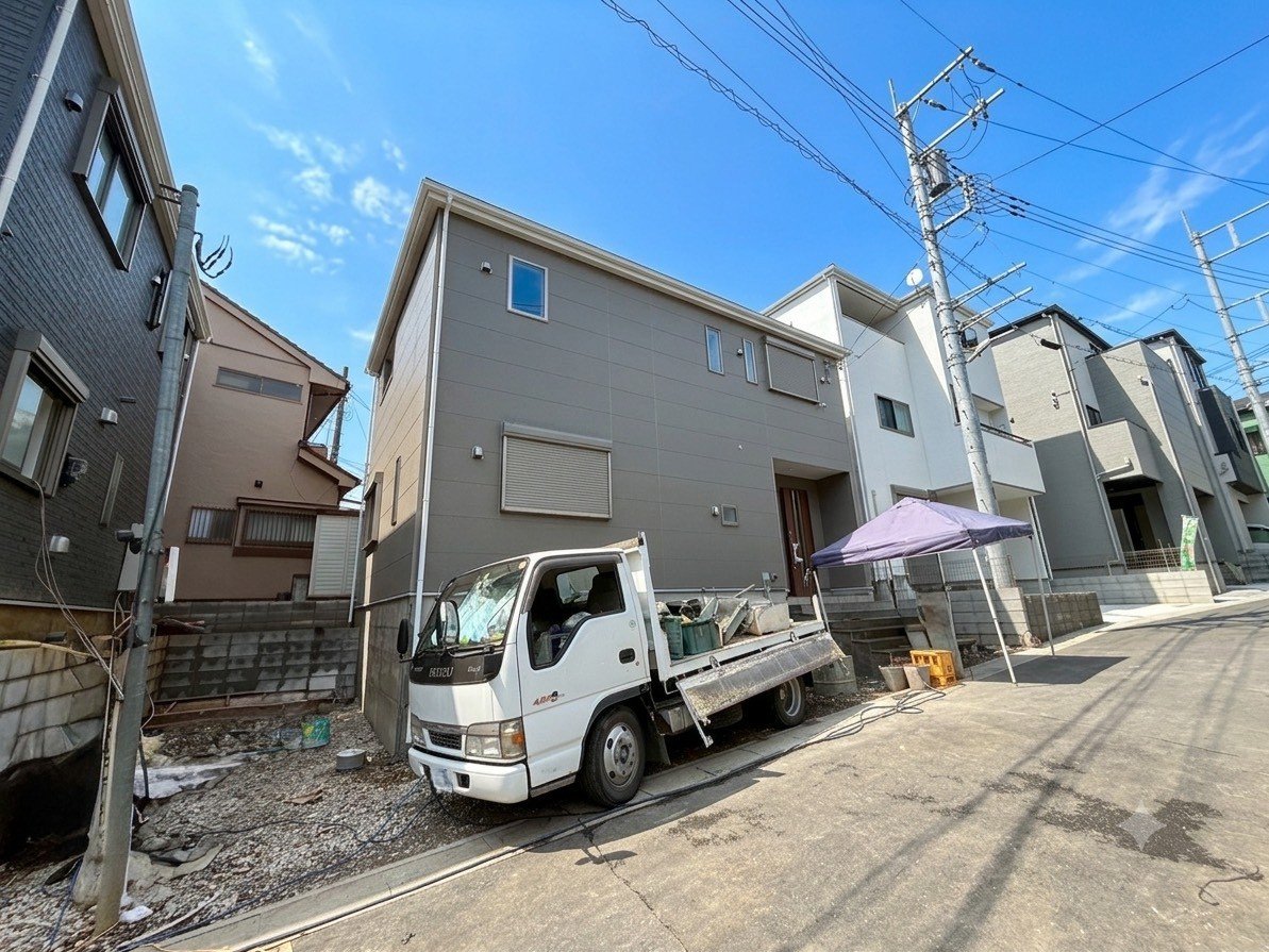 使い勝手と多彩な用途が魅力の「マルチスペース」があるお住まい。(令和8年7月 撮影)