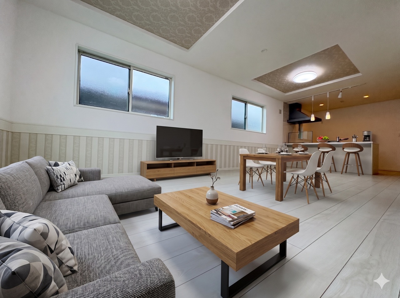 家具やレイアウトでお好みの空間を創り上げられます。 ※現況写真にCGによる画像処理済み