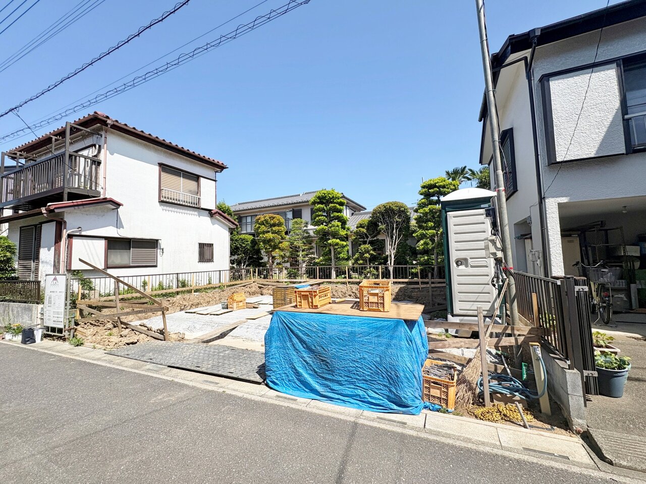 玄関には可動棚付きの広々SICを配置しました。(令和8年5月 撮影)