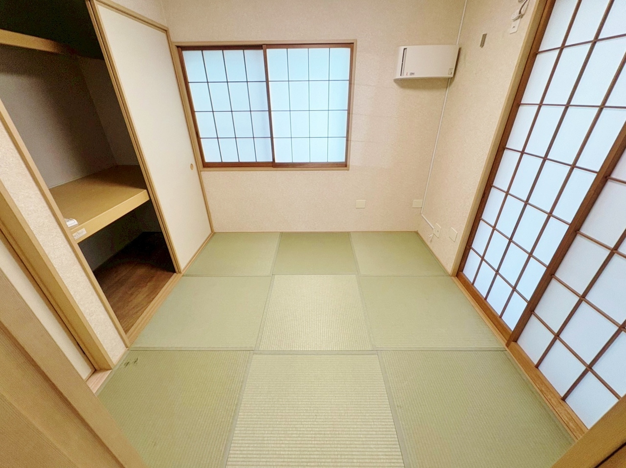 くつろぎの時間をさらに開放的にするLDK+続き間居室付き。