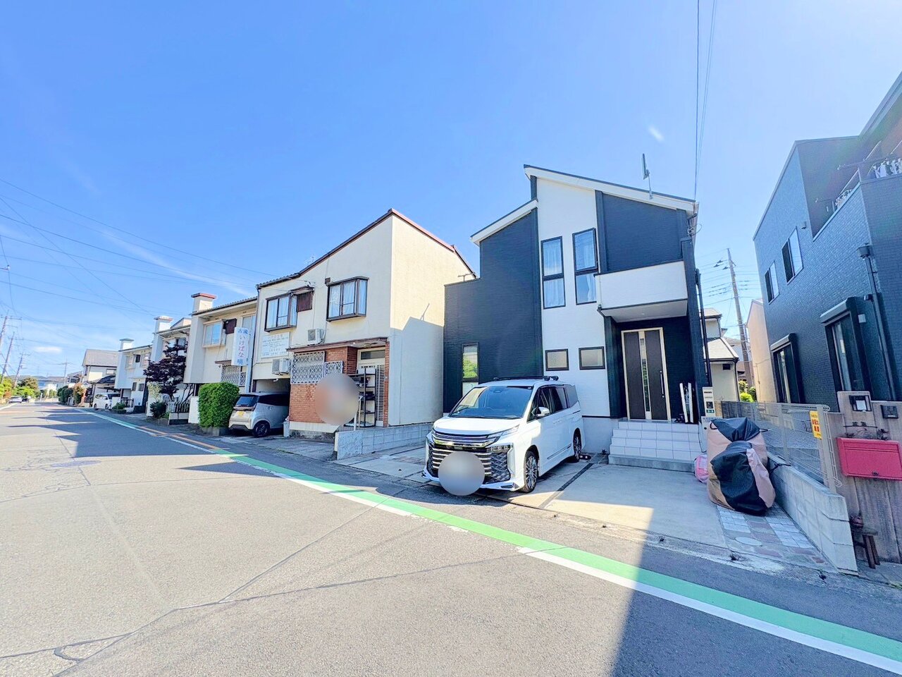 2階は全居室6帖以上、収納スペース付きでゆったりとお過ごしいただけます。