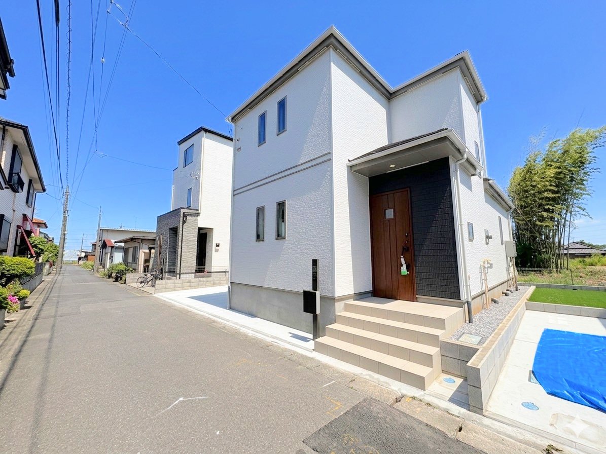 豊春駅まで徒歩15分の整形地です。落ち着いた雰囲気の増戸エリアのお住まい。