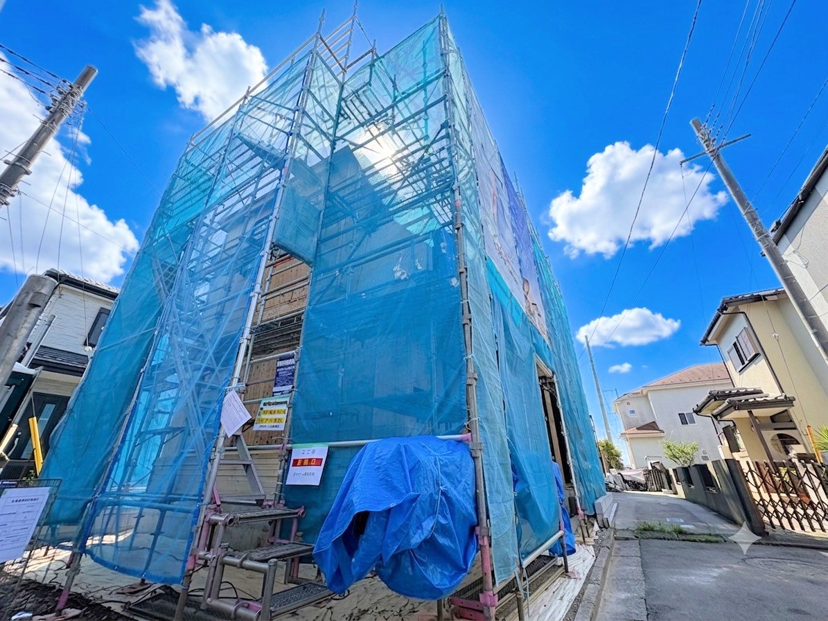 二部屋から行き来できる続きバルコニーを配置しています。(令和8年7月撮影)