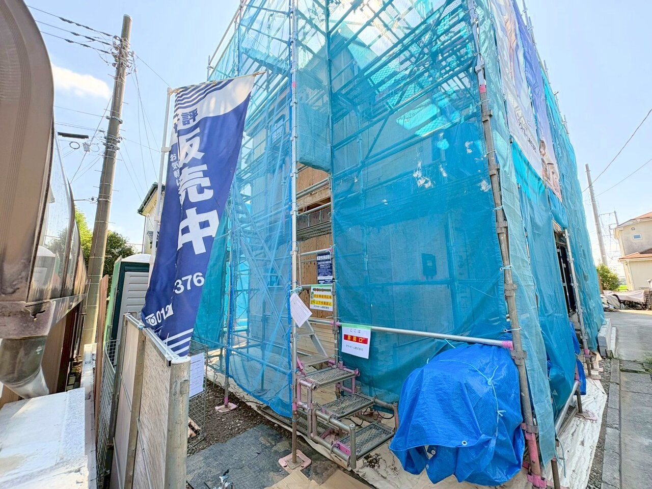 全居室2面採光、バルコニーから明るい陽射しが入ります。(令和8年7月撮影)