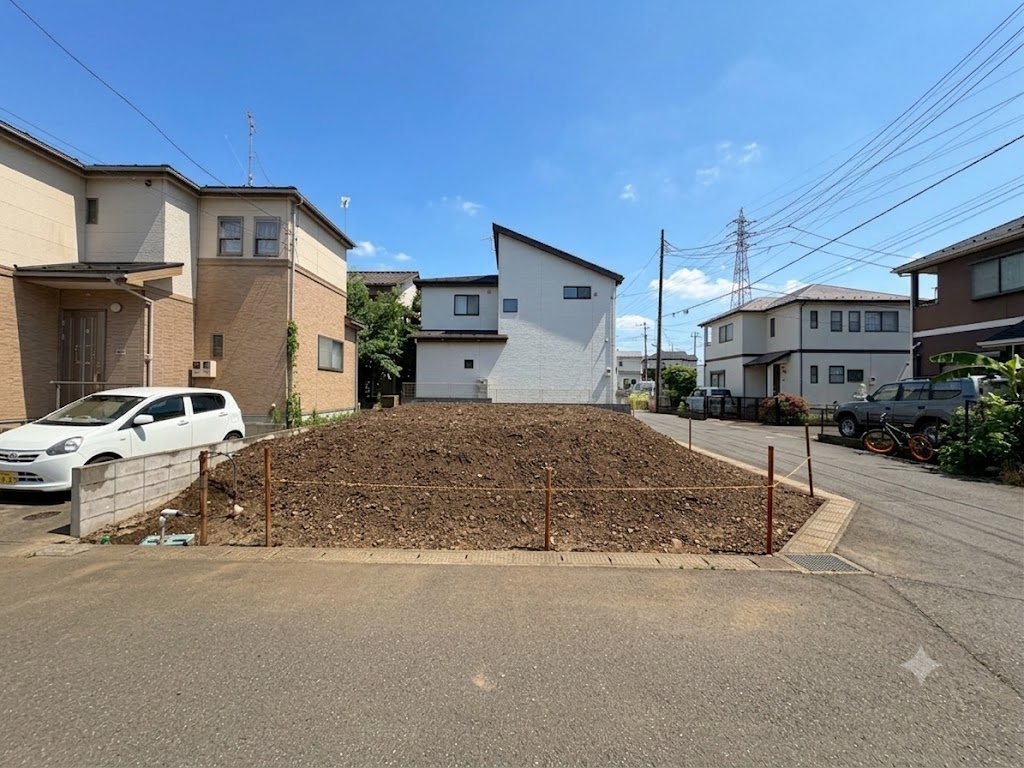 角地に面した38坪超、4LDK+2WIC付のお住まい。(令和8年6月 撮影)