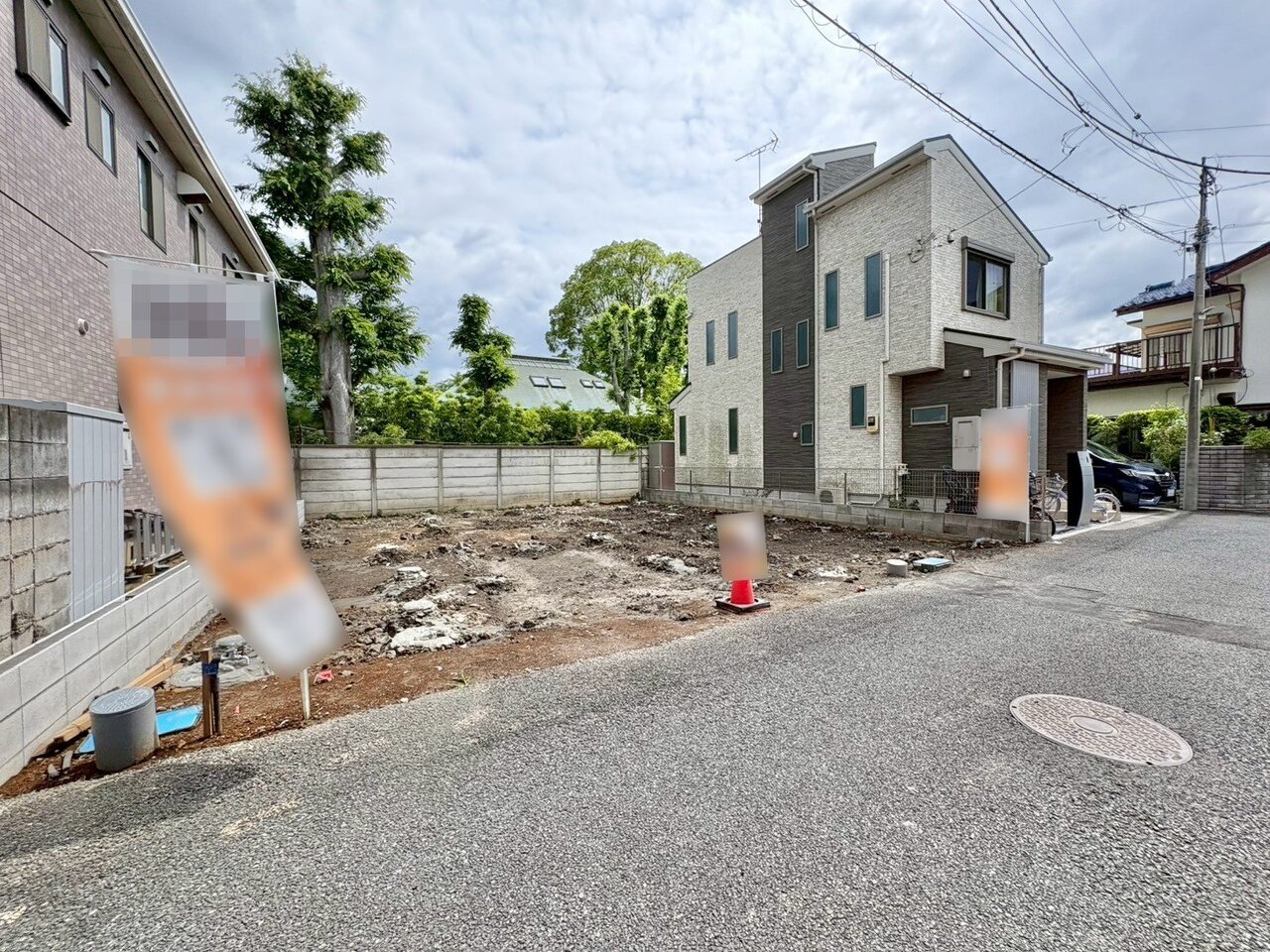 くつろぐ方とお料理をされる方の一体感を重視した対面式キッチンを採用。(令和8年5月 撮影)