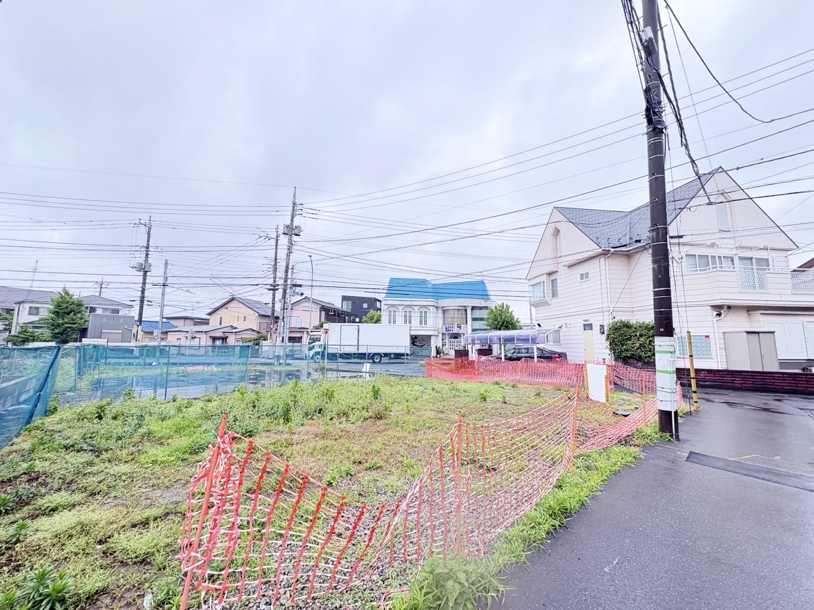 全居室2面採光、南東、南西のバルコニーから明るい陽射しが入ります。(令和8年5月 撮影)