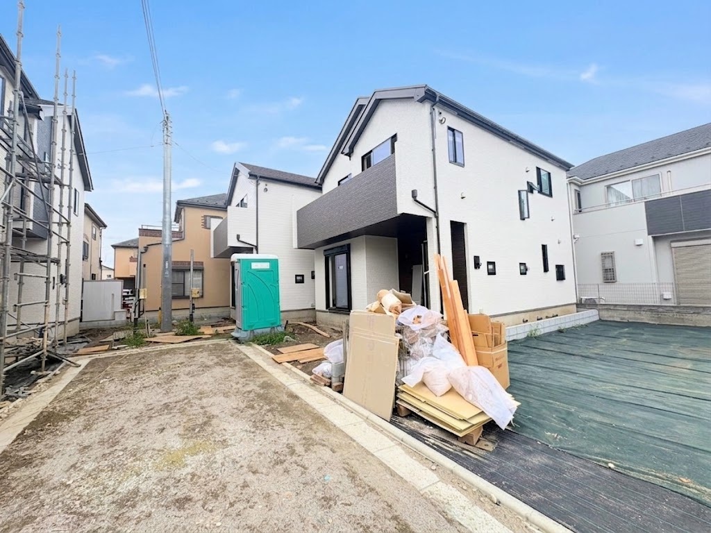 キッチン周りが片付くパントリー付きです。(令和8年8月撮影)
