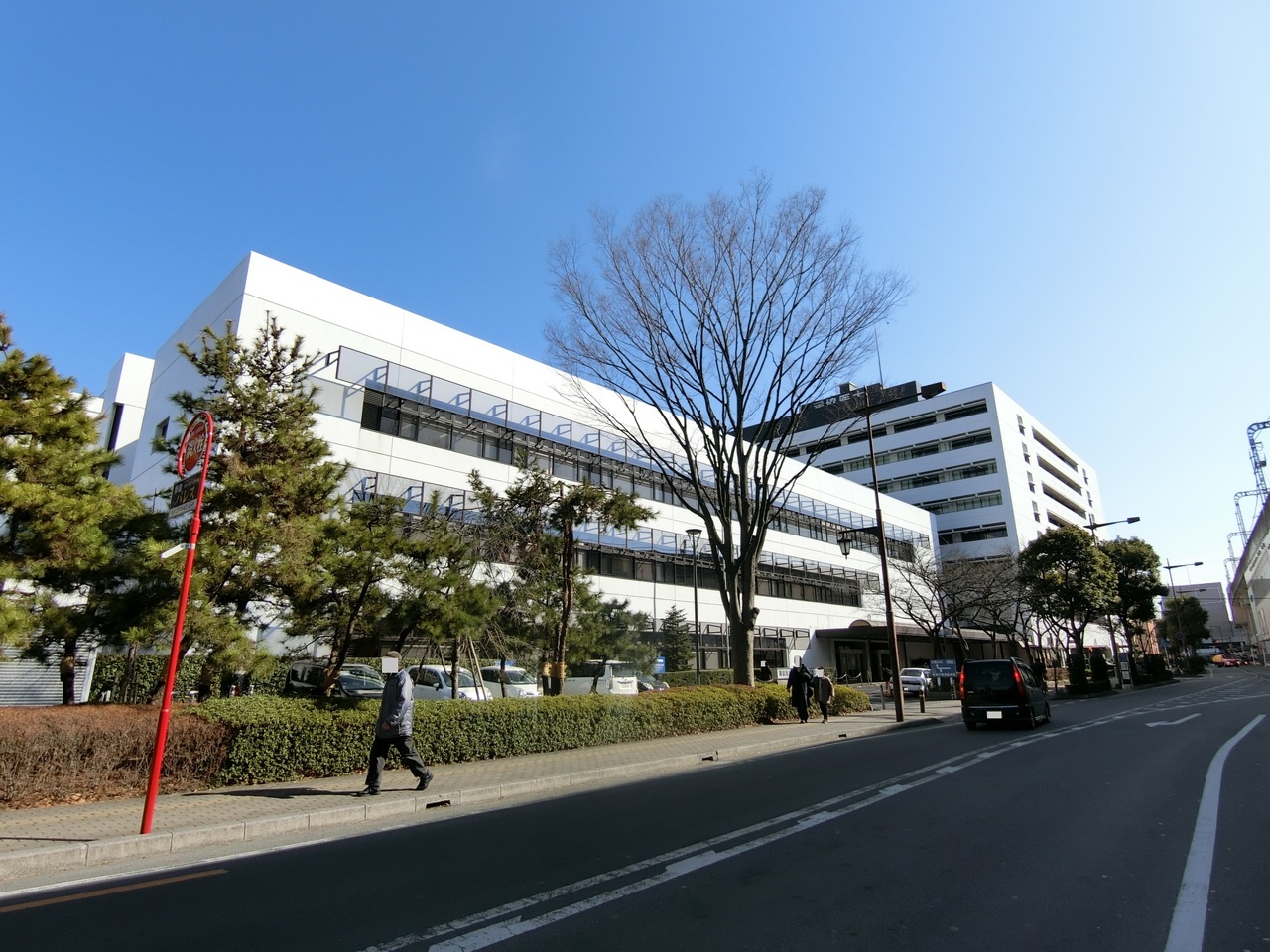 獨協医科大学 埼玉医療センターまで約3000m