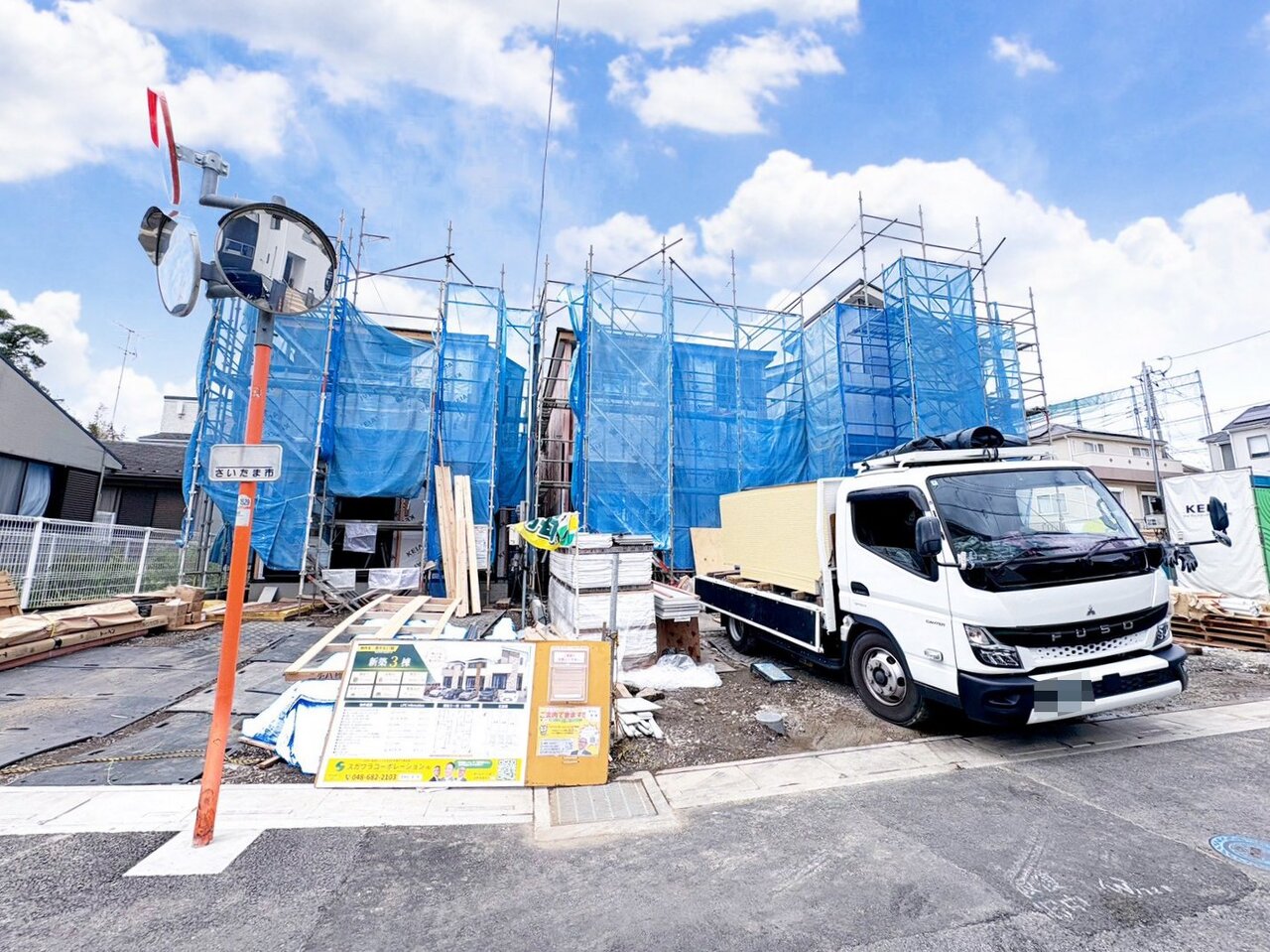 ご家族で共有して利用できる大容量のドレスルームやWICを備えました。(令和8年6月 撮影)