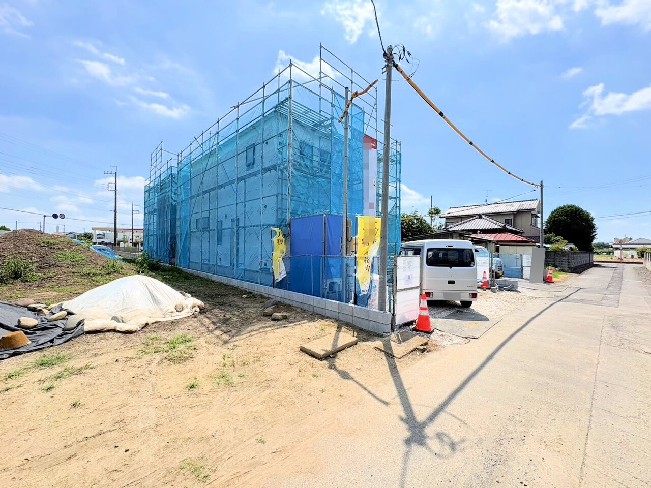 2階全居室6帖以上。WICを2か所設け、豊富な収納も魅力。(令和8年7月撮影)