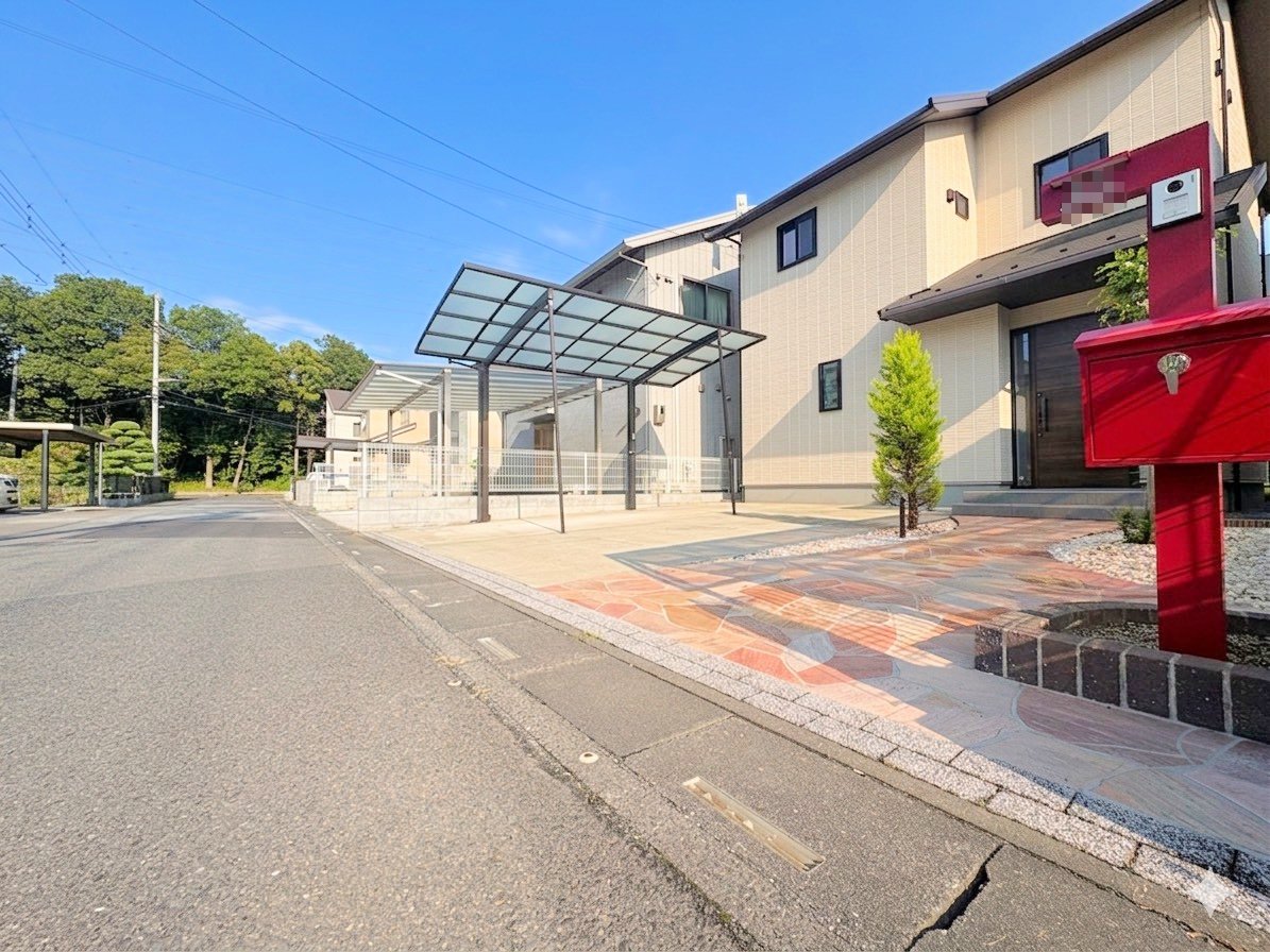 時間の経過と共に味わいが出る素敵なお住まいをお楽しみください。