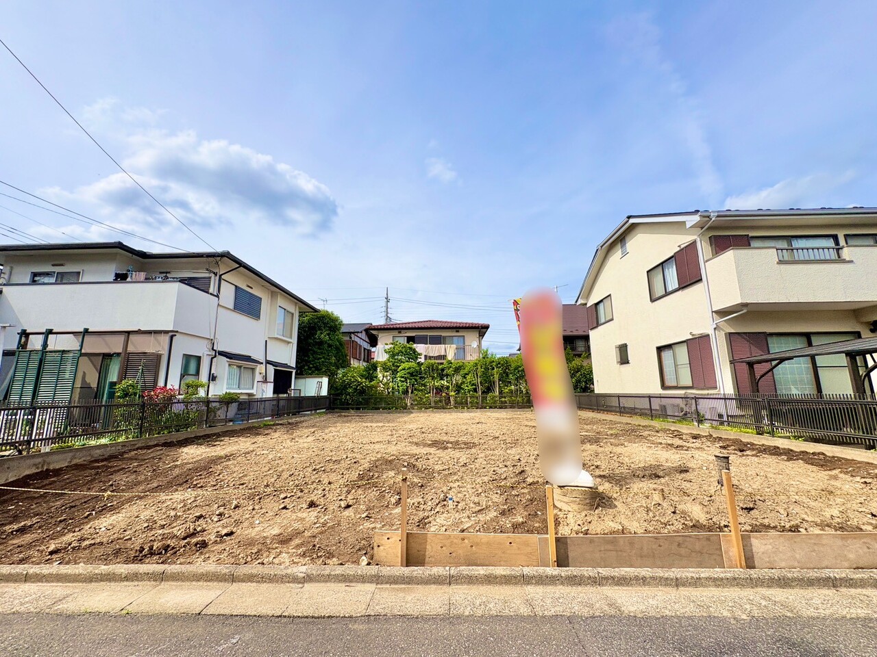 全居室2面採光で陽当たり・通風良好です。(令和8年6月 撮影)