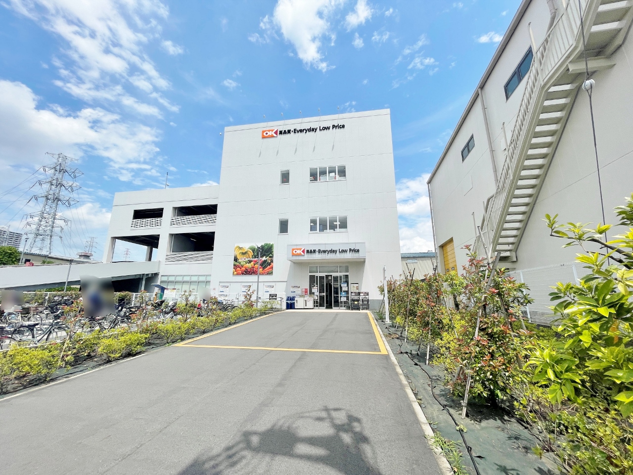 オーケー北戸田店まで約900m