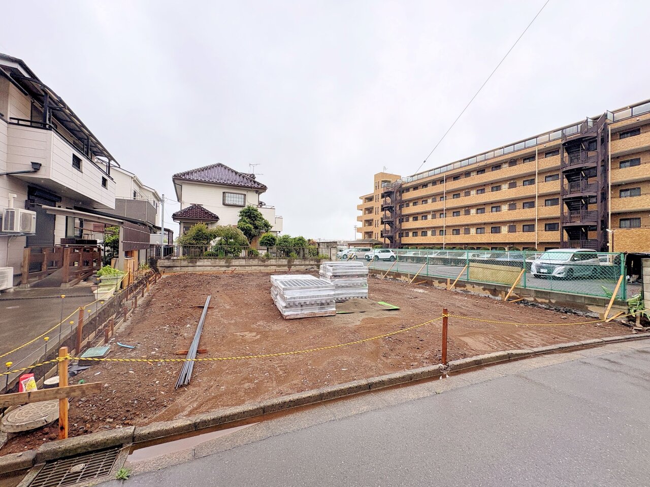 玄関土間収納や３部屋に備えたＷＩＣなど機能的な収納付き。(令和8年6月 撮影)