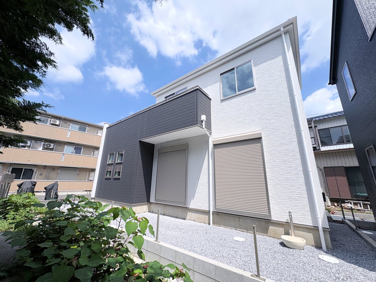 南越谷駅徒歩14分、敷地面積は46坪超、４ＬＤＫ+ＷＩＣ＋ＳＣ付きのお住まい。