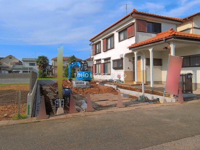 越谷市川柳町３丁目