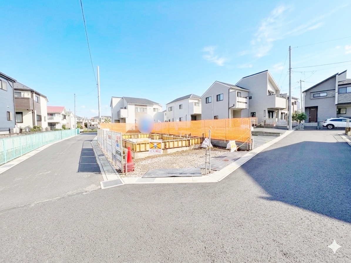 角地という恵まれた条件を活かし、豊かな暮らしを創り出しました。(令和8年6月 撮影)
