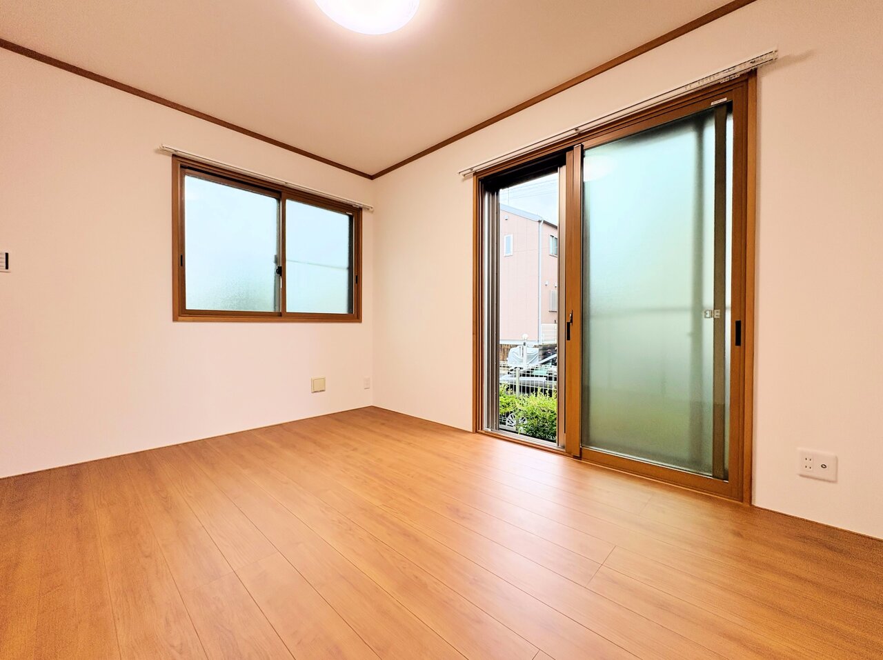 全居室6帖以上の間取りです。すべてのお部屋に収納スペースを確保しました。