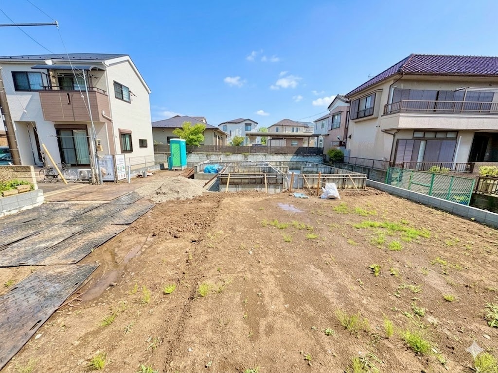 敷地面積は75坪以上、フレキシブルな間取りを採用した3LDK可変型のお住まい。(令和8年6月 撮影)