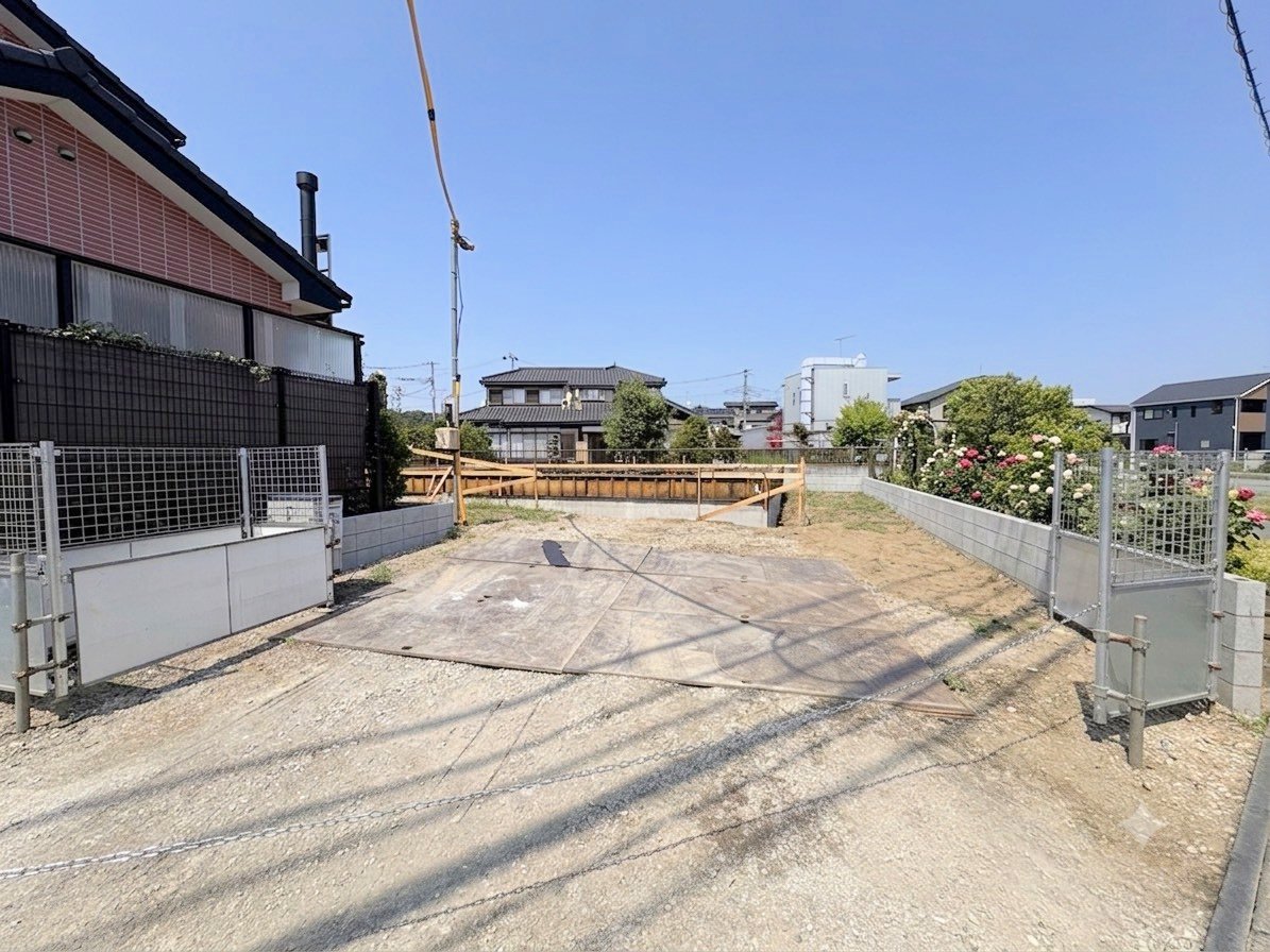 脱衣所内に二つの扉を設け、回遊動線を作ったお住まい。(令和8年7月撮影)