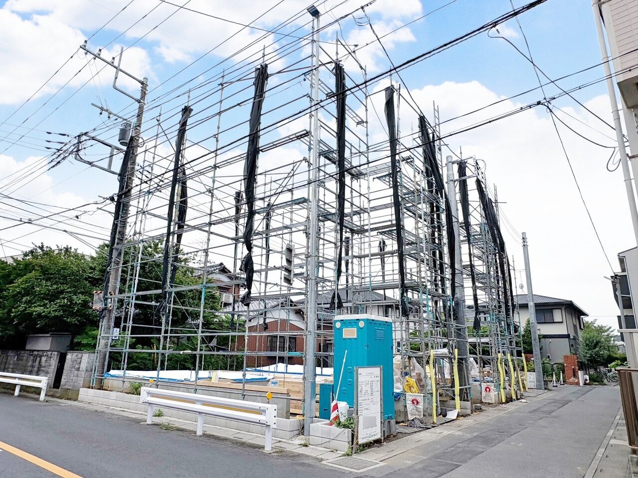 「空間が織り成すひとつ先の住み心地」を演出します。(令和8年7月 撮影)
