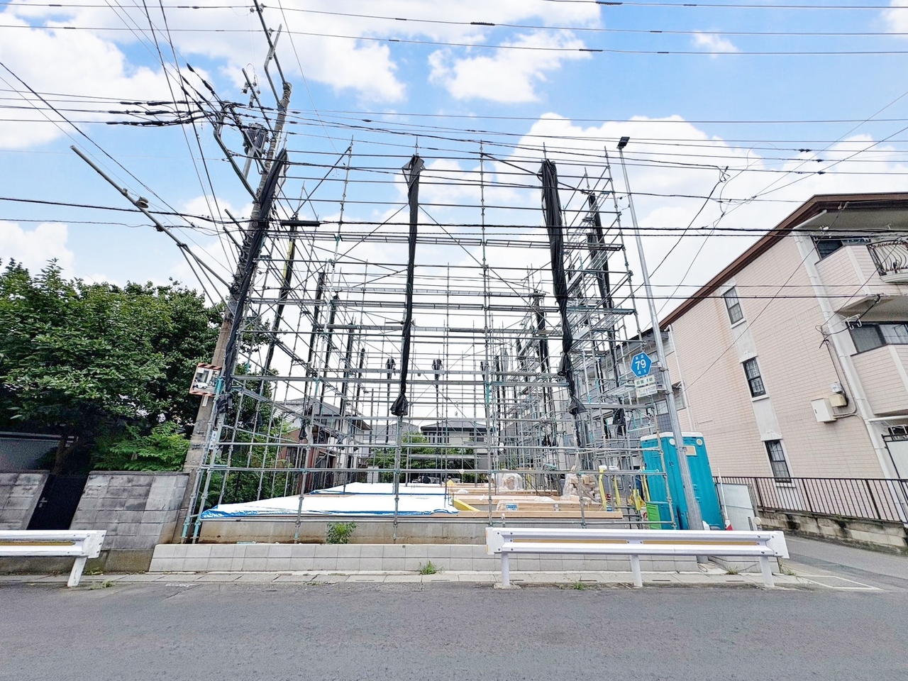 18.5帖のLDKにはスタディカウンターを配置しました。(令和8年7月 撮影)