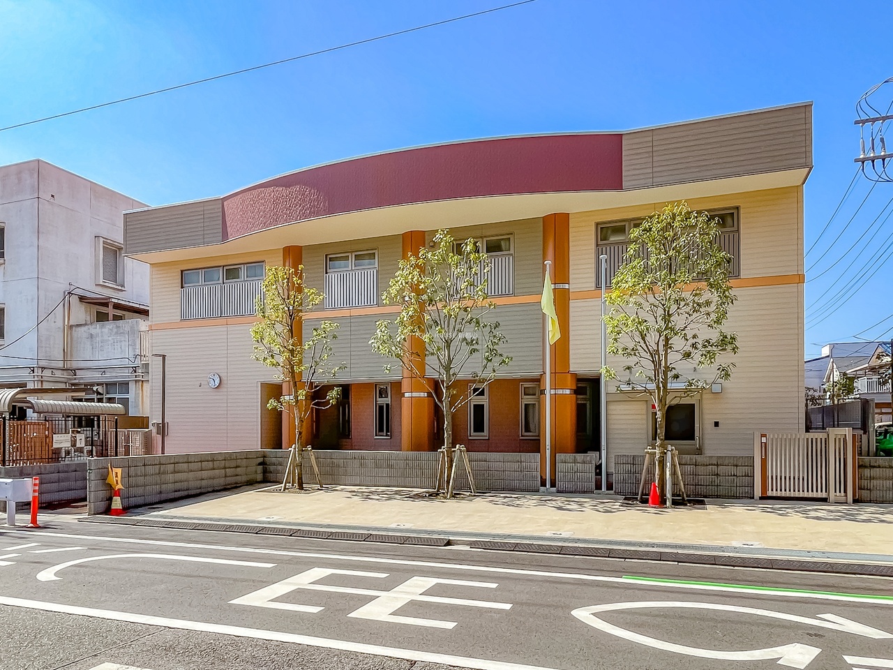 川口市立朝日西保育所まで約750m