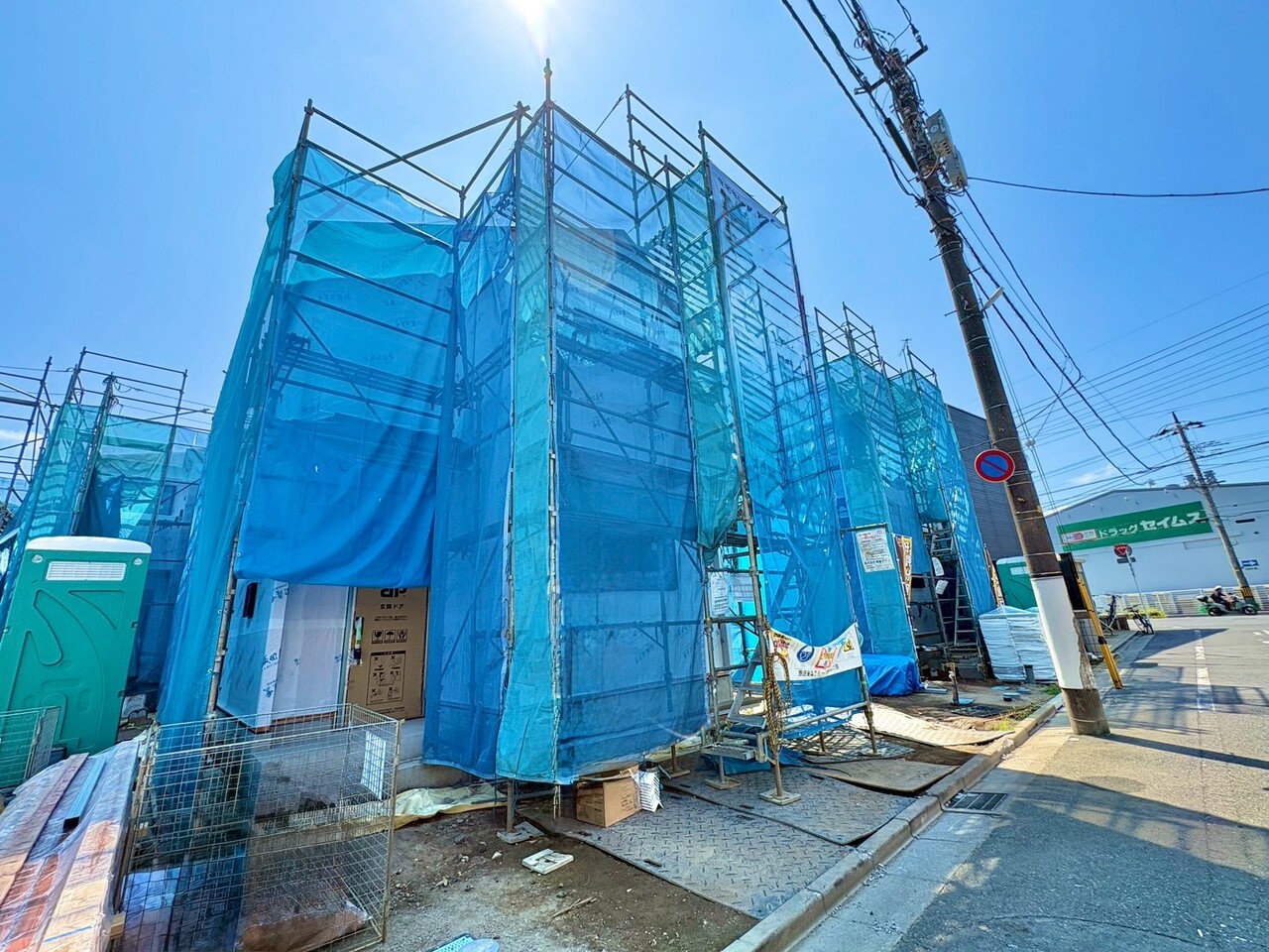 建物の居住性に拘った邸宅は「安らぎ」と「快適」を実現。(令和8年7月撮影)