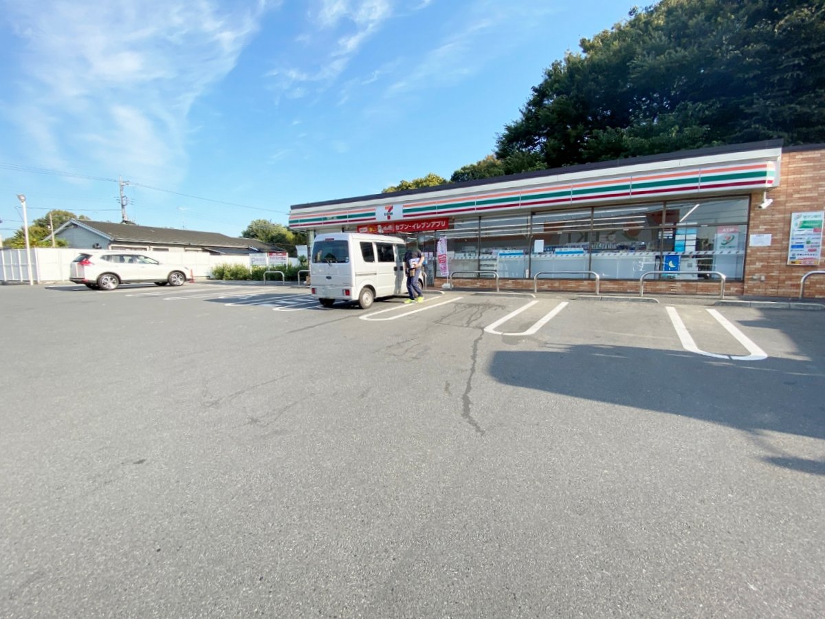 セブンイレブンさいたま御蔵南店まで約280m
