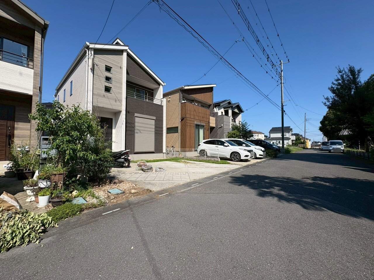主寝室は8帖、WIC付きです。