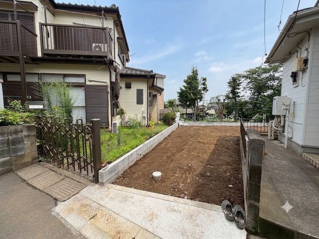2階は全居室6帖以上、二面採光です。採光に富んだ設計で明るい空間を演出。(令和8年7月撮影)