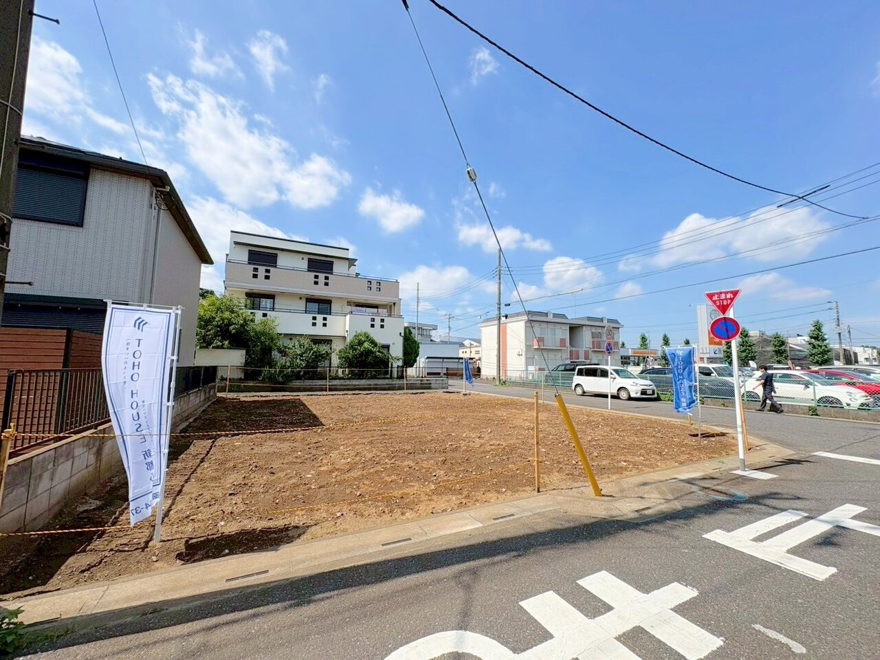 玄関土間収納やリビング収納など、多彩な収納スペース付き。(令和8年7月撮影)
