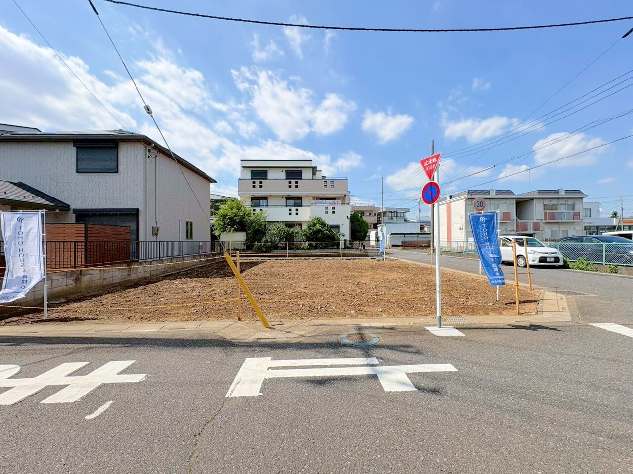 ２階と３階にバルコニーを確保いたしました。(令和8年7月撮影)