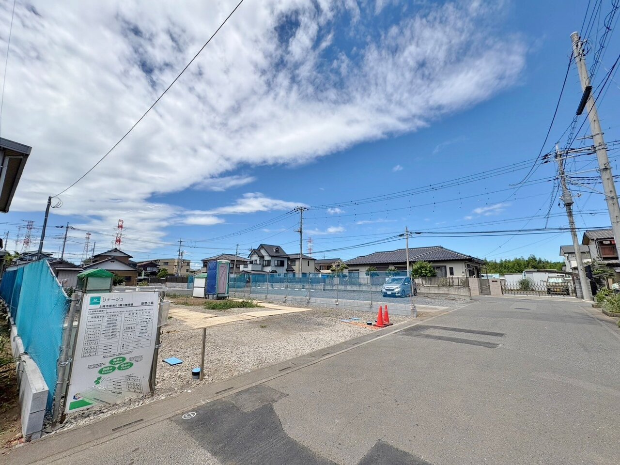 バルコニーに面した主寝室は広々7帖以上。(令和8年7月撮影)
